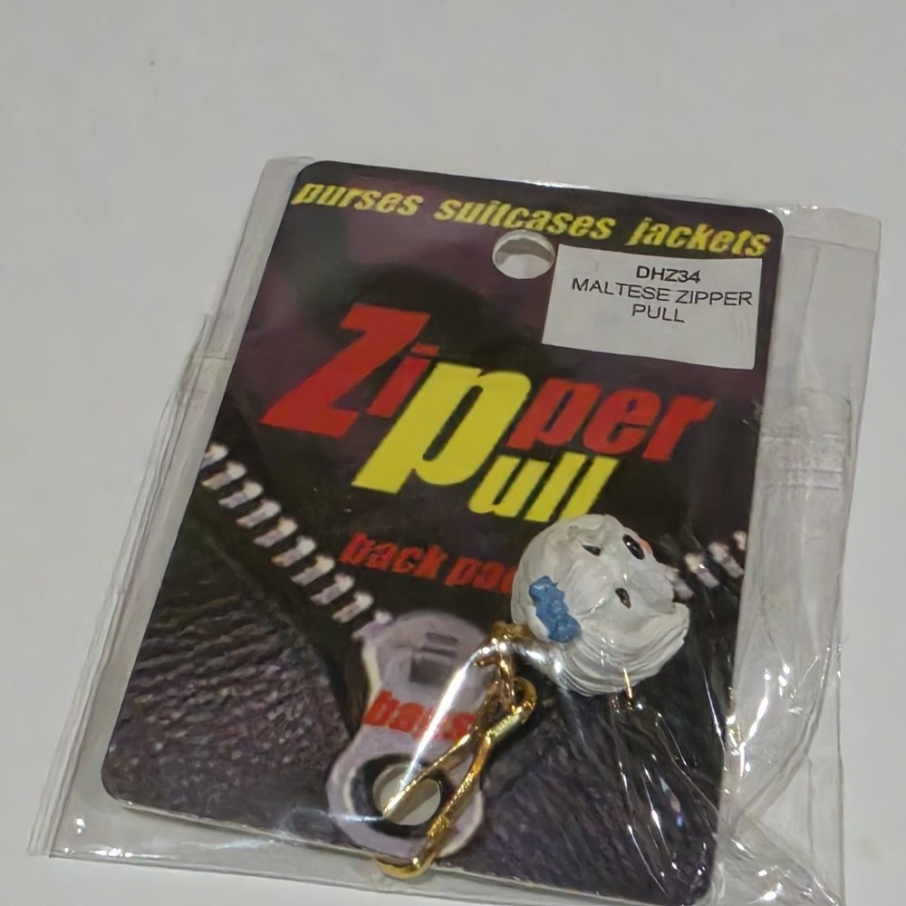 Conversation Concepts Vintage 0.5" Maltese Zipper Pull Charm‎